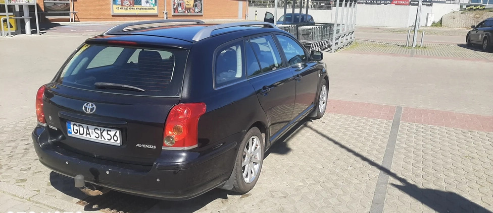 Toyota Avensis cena 7900 przebieg: 319000, rok produkcji 2005 z Czyżew małe 56